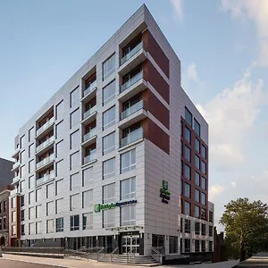 3* Hotel Express & Woodside Laguardia Airport