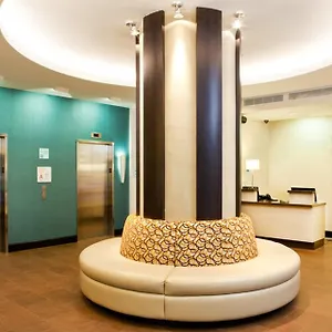Express - Times Square South By Ihg Hotel