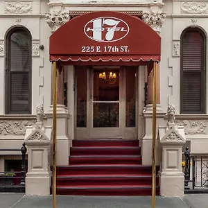 2* Hotel 17 - Extended